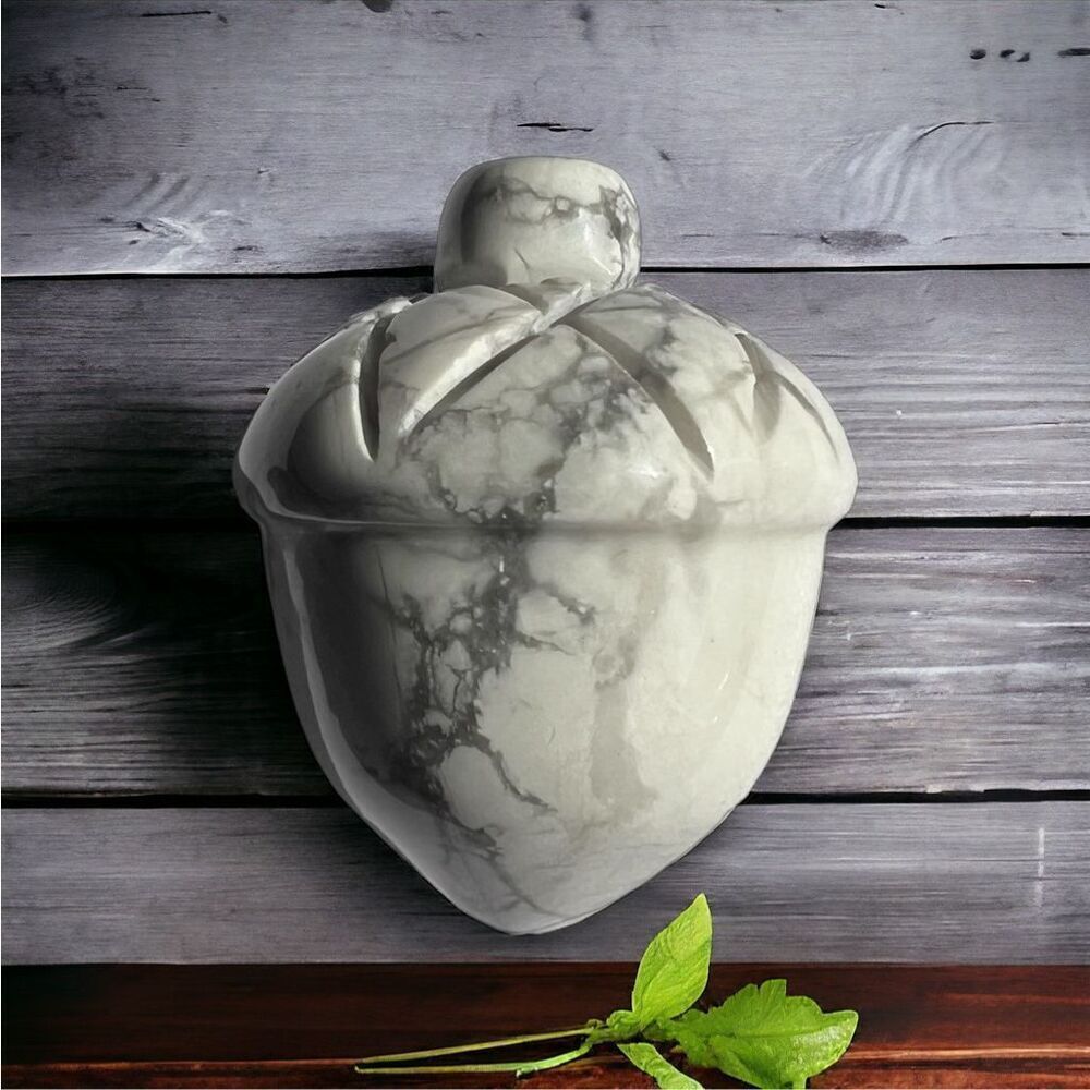 Howlite‎ Crystal Acorn Carving